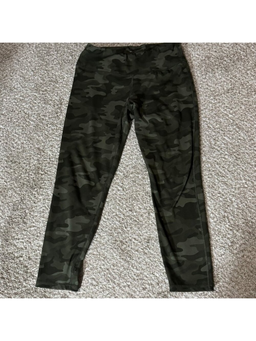 Danskin Yoga Pants Women's Large Green Camo Leggings Activewear Workout